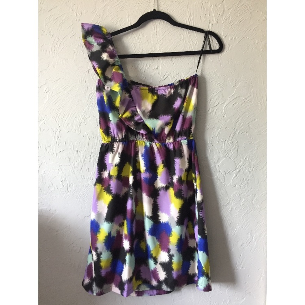 Colorful Asymmetrical Dress- Roxy - Picture 2 of 3